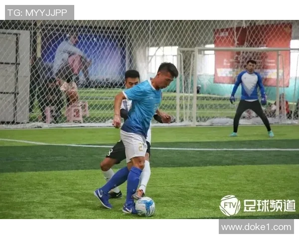 姜鹏与足球明星朋友们的友谊故事与精彩瞬间回顾 姜鹏与足球明星朋友们的友谊故事与精彩瞬间回顾