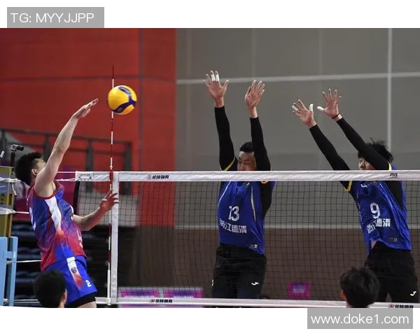 广州排球队的力量揭秘:排球巨献背后的故事与精神传承 广州排球队的力量揭秘:排球巨献背后的故事与精神传承